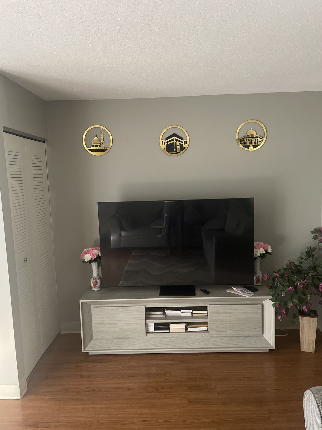 Customer photo review of Circular Masjid Al Aqsa, Masjid Al-Haram & Masjid An-Nabawi Acrylic Islamic Wall Art