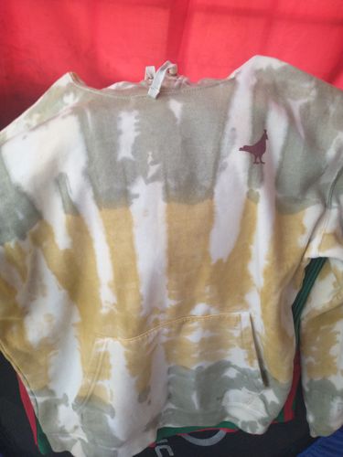 Customer photo review of Hoodie Tie Dye Green and Yellow