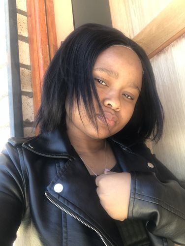 Customer photo review of OLIVIA - Brazilian 4x4 Lace Wig