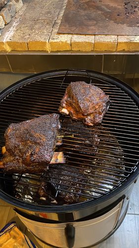 Reseña con foto de un cliente sobre Short Rib Pieza Básica