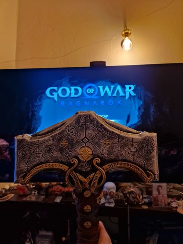 Customer photo review of Mjolnir - God of War