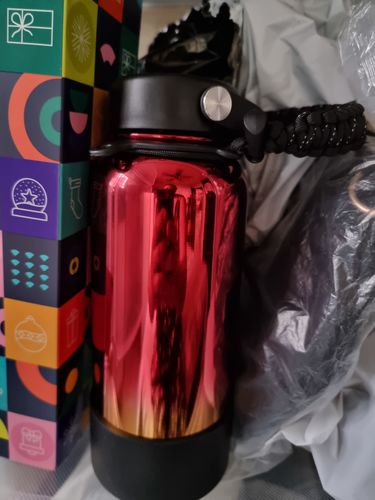 Customer photo review of 32oz Chrome Ace Bottle 950ml
