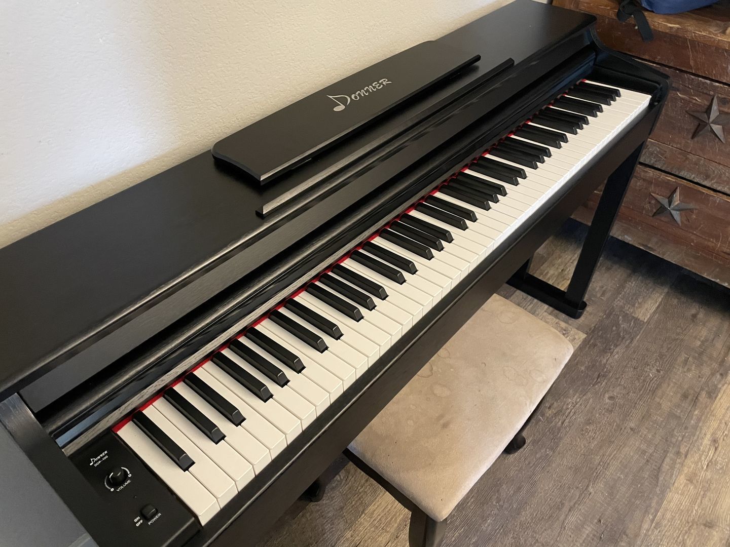 Customer photo review of Donner DDP-100 Piano numérique 88 touches lestées