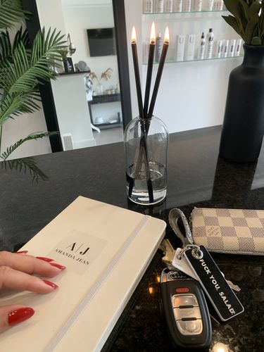 Customer photo review of Wylie Signature Sets