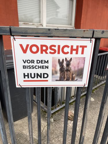 Customer photo review of Personalisierbares -Foto- Schild "Bisschen Hund"
