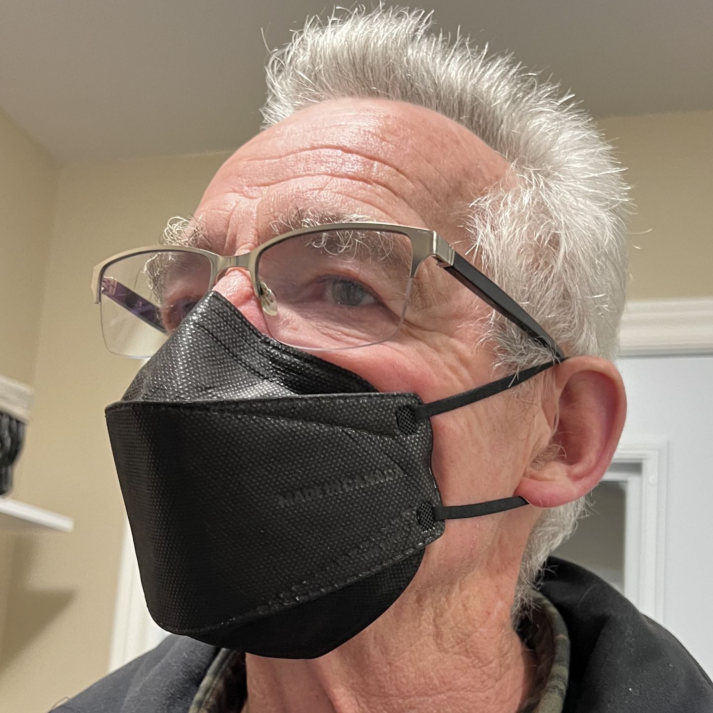 Customer photo review of N95 Respirator Face Mask Made in Canada (Large)
