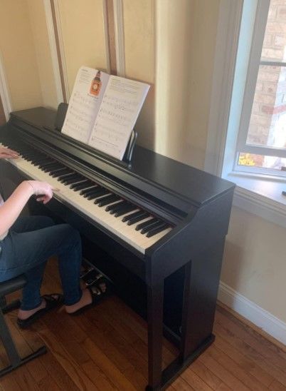 Customer photo review of Donner DDP-100 Piano numérique 88 touches lestées