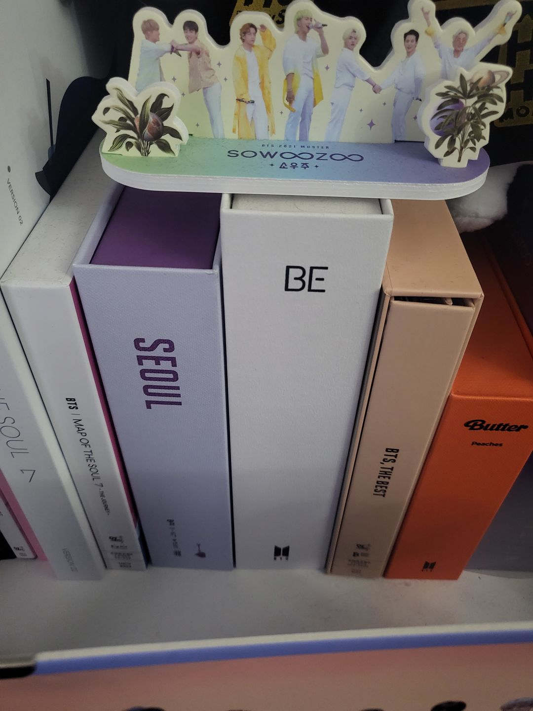 Customer photo review of BTS - SPECIAL ALBUM BE (DELUXE EDITION)