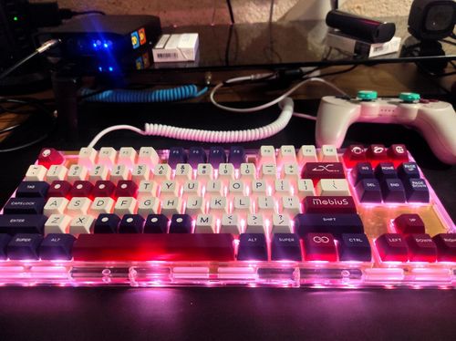 Customer photo review of IDOBAO ID87 v3 Crystal 85% TKL Gasket Mount Hot-swap Mechanical Keyboard Kit