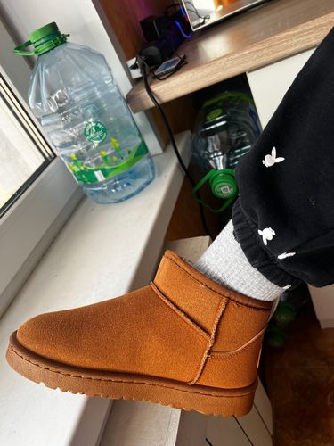 Customer photo review of Comfy Winter Boots