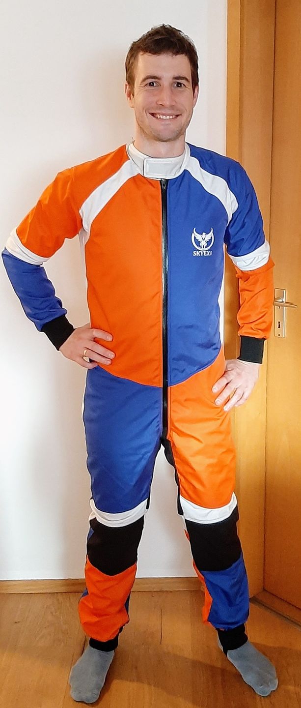 Customer photo review of Freely Skydiving Suit | Quality Rainbow suit-02 | Skyexsuits