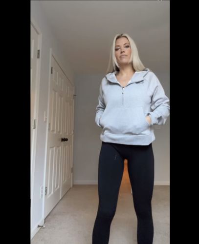 Customer photo review of Luxify Cropped Half Zip