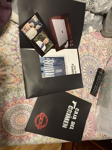 Customer photo review of Combo: Tinta y Cenizas (Analógico)