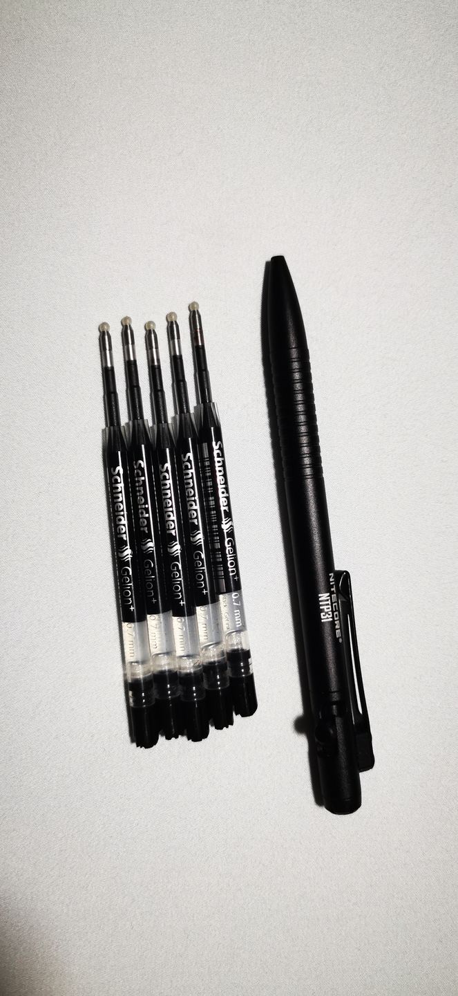 Customer photo review of Schneider Ink Refills (Black)