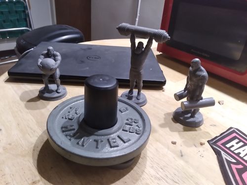 Customer photo review of The Strong Neck
