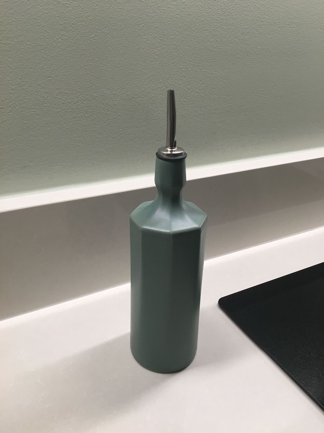 Customer photo review of Elixir Porcelain Olive Oil Dispenser