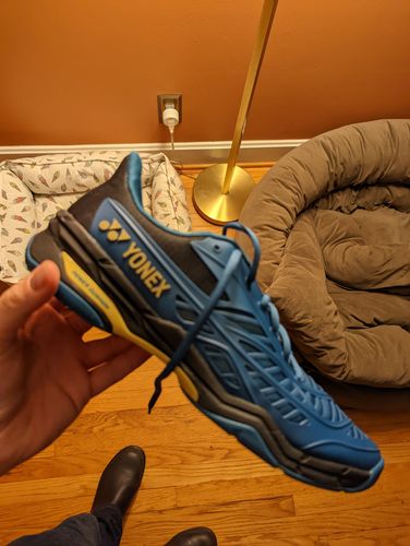 Customer photo review of Yonex Power Cushion Cascade Drive Badminton Shoes