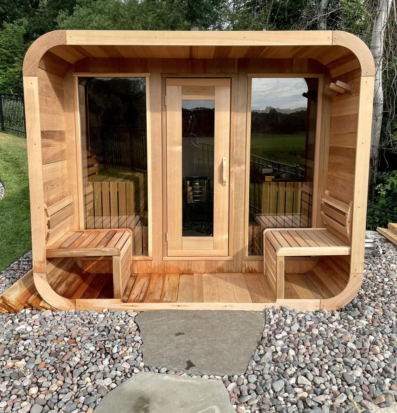 Customer photo review of SAUNASNET Outdoor Square Wood Sauna Room