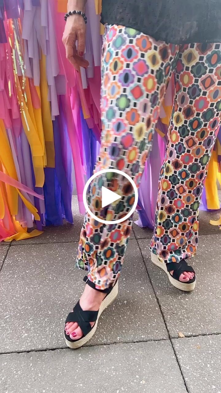 Customer video review of ERIKA Gems Light