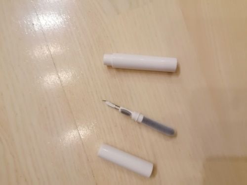 Customer photo review of Airpods Cleaning Tool