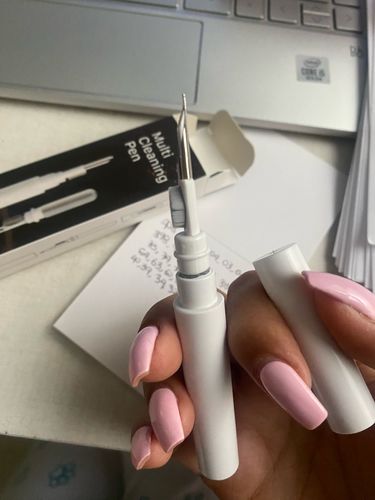 Customer photo review of Airpods Cleaning Tool