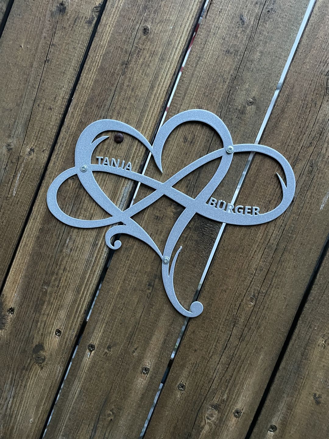 Customer photo review of Infinity Herz mit Wunschtext aus edlem Stahl (personalisierbar)