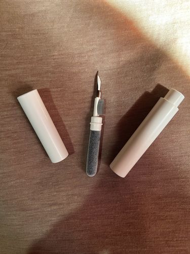 Customer photo review of Airpods Cleaning Tool