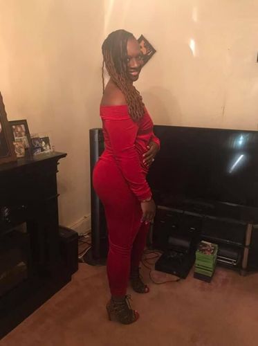 Customer photo review of Off Shoulder Velvet Co-ord