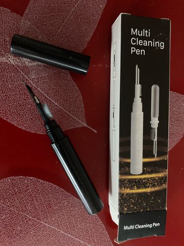 Customer photo review of Airpods Cleaning Tool