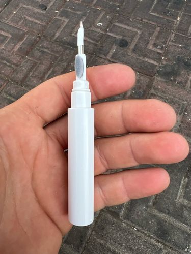 Customer photo review of Airpods Cleaning Tool