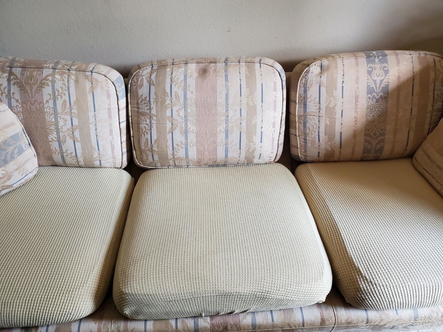 Customer photo review of (Christmas Hot Sale )Sofa Cushion Cover