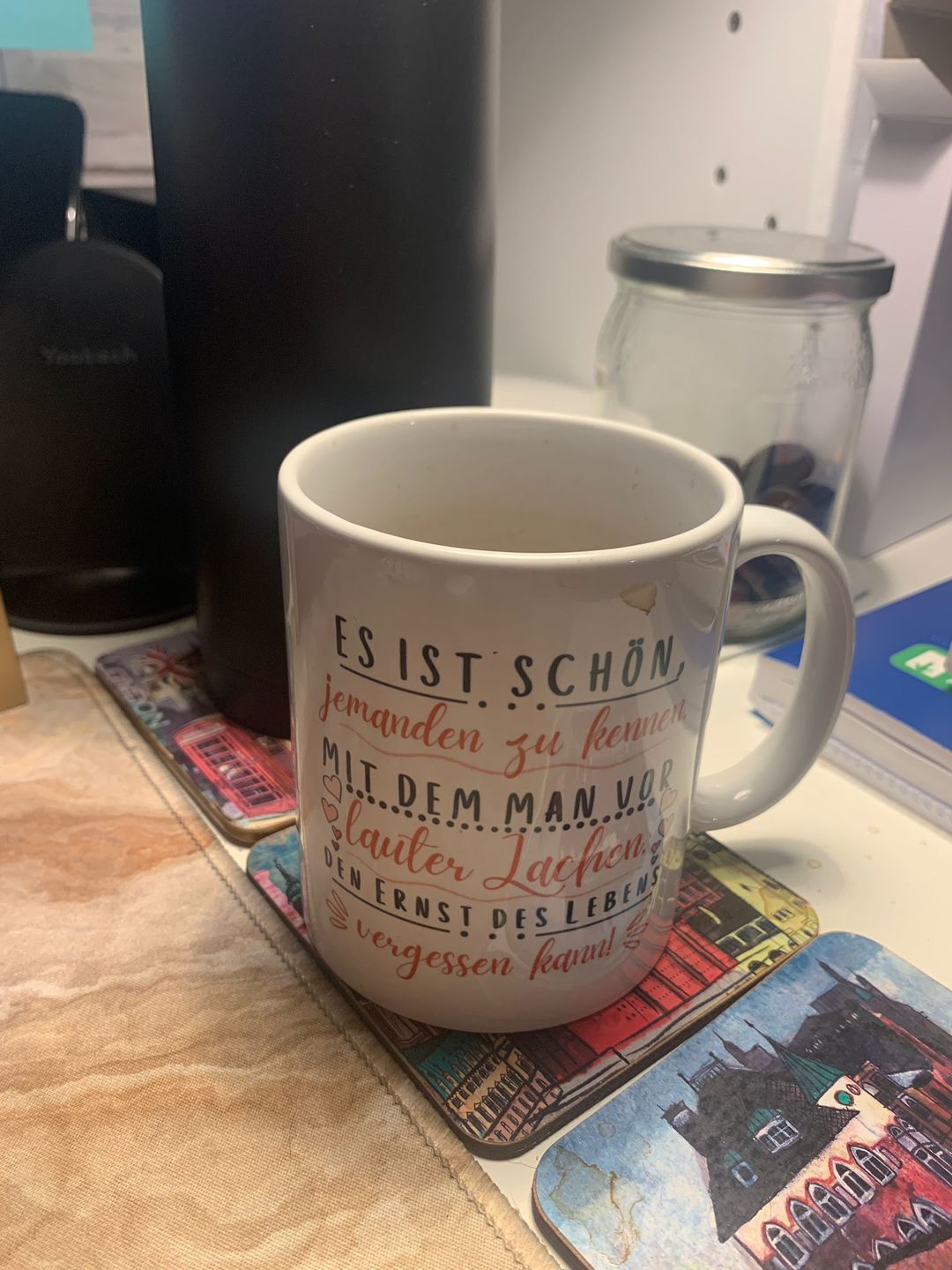 Customer photo review of Winter Besties - Personalisierte Tasse