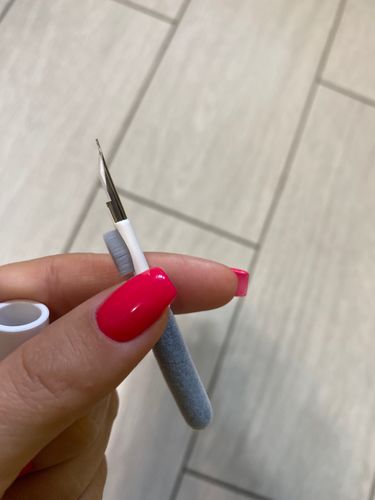 Customer photo review of Airpods Cleaning Tool