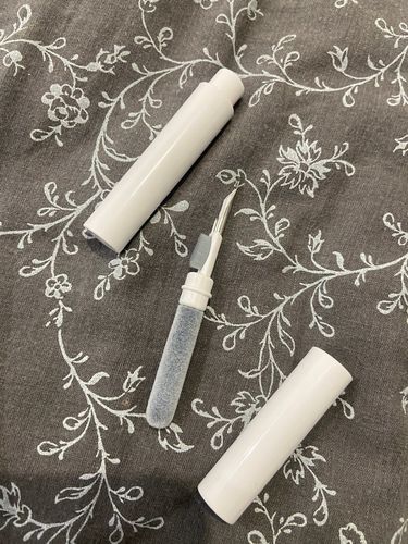 Customer photo review of Airpods Cleaning Tool