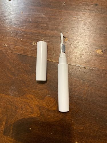 Customer photo review of Airpods Cleaning Tool