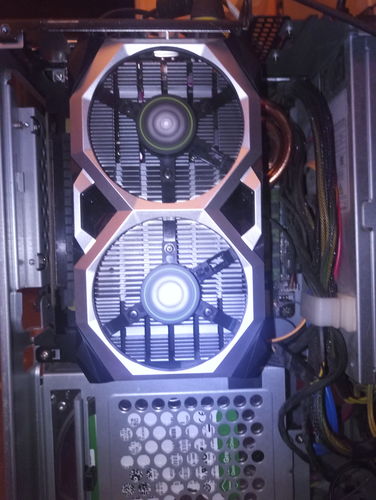Avis photo d'un client sur Carte Graphique MSI Geforce GTX 1650 Ventus XS GDDR5 4G OC