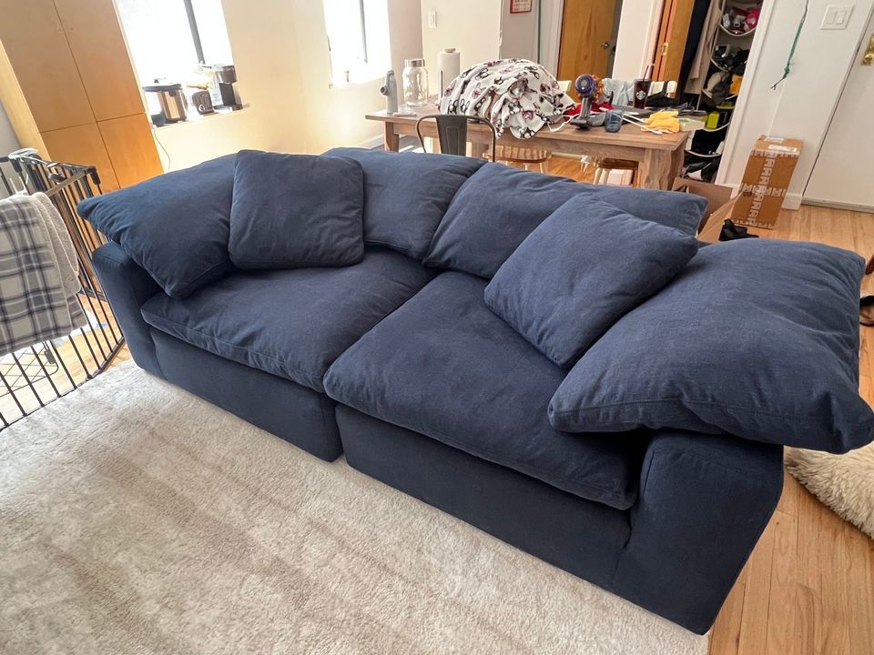 Customer photo review of Cloud Classic | 4-Piece Closed Modular Sofa