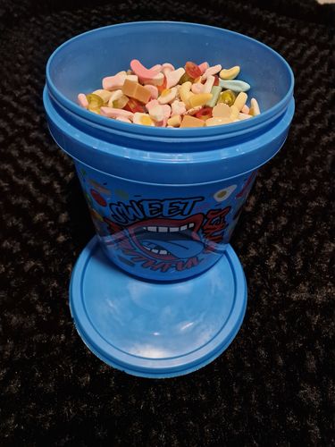 Customer photo review of 5kg Bucket Mix Your Own