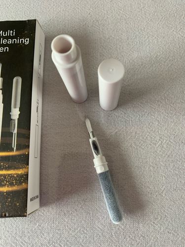 Customer photo review of Airpods Cleaning Tool