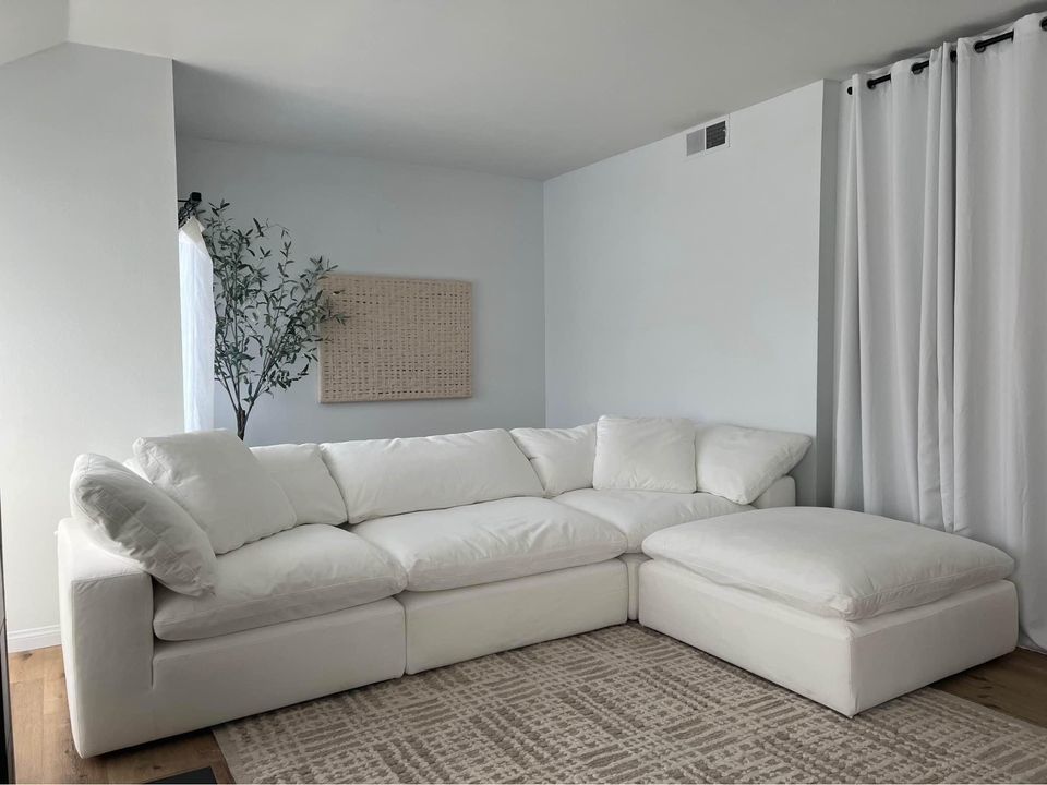 Customer photo review of Cloud Classic | 4-Piece Closed Modular Sofa