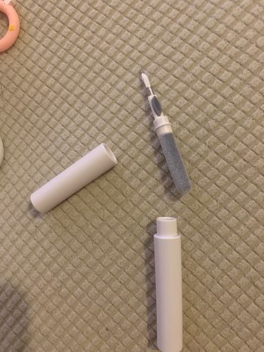 Customer photo review of Airpods Cleaning Tool