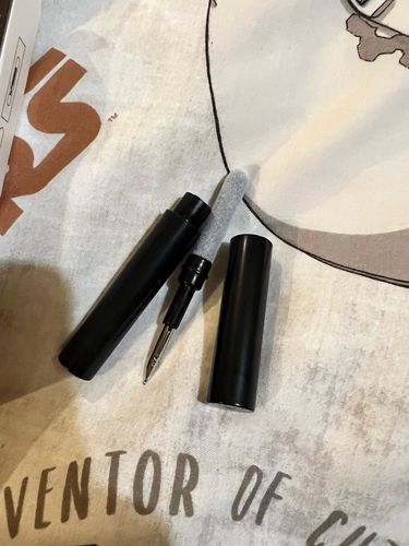Customer photo review of Airpods Cleaning Tool