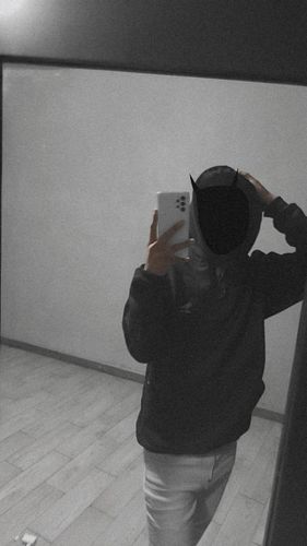 Customer photo review of Hoodie Palomo Reflex Negra