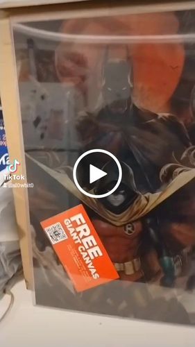 Customer video review of 3D Transition [9 Titans] Lenticular Print