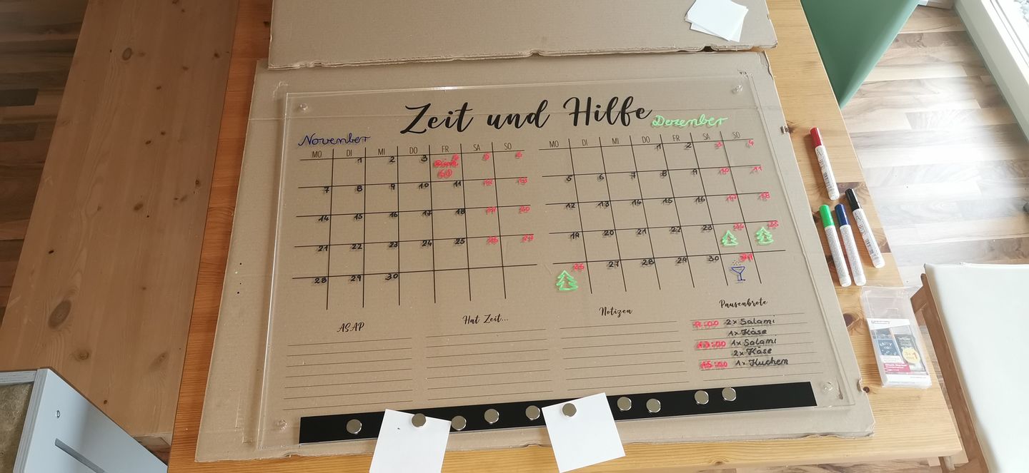 Customer photo review of 2 Monatskalender