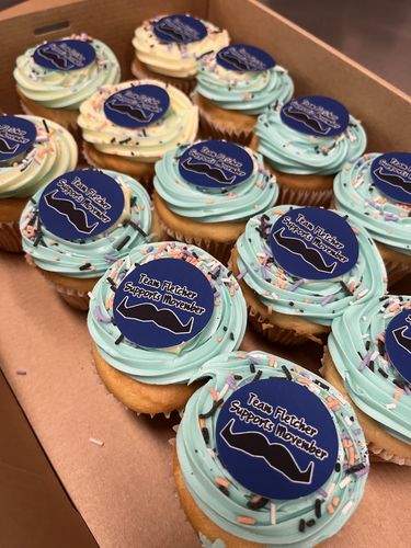 Customer photo review of 30 x 3.8 cm Small Cupcake Custom Edible Icing Images