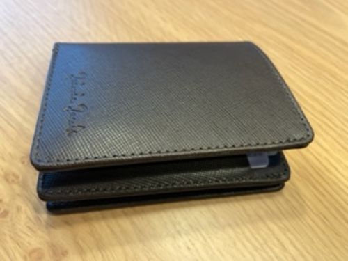 Customer photo review of Slimstar - slim wallet with large coin pocket