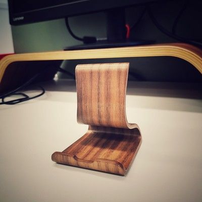 Customer photo review of Scandi Style Wooden iPhone Stand for Desk