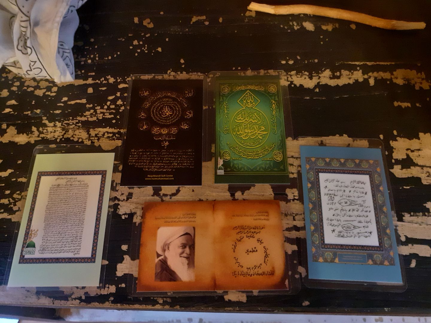 Customer photo review of Laminated Taweezes Pocket Wallet Small (1.5" x 2")