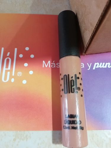Customer photo review of Brillo Labial Olé! Natural, 8 g